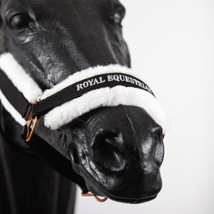 Royal Equestrian Fur Halter Black Silver Full